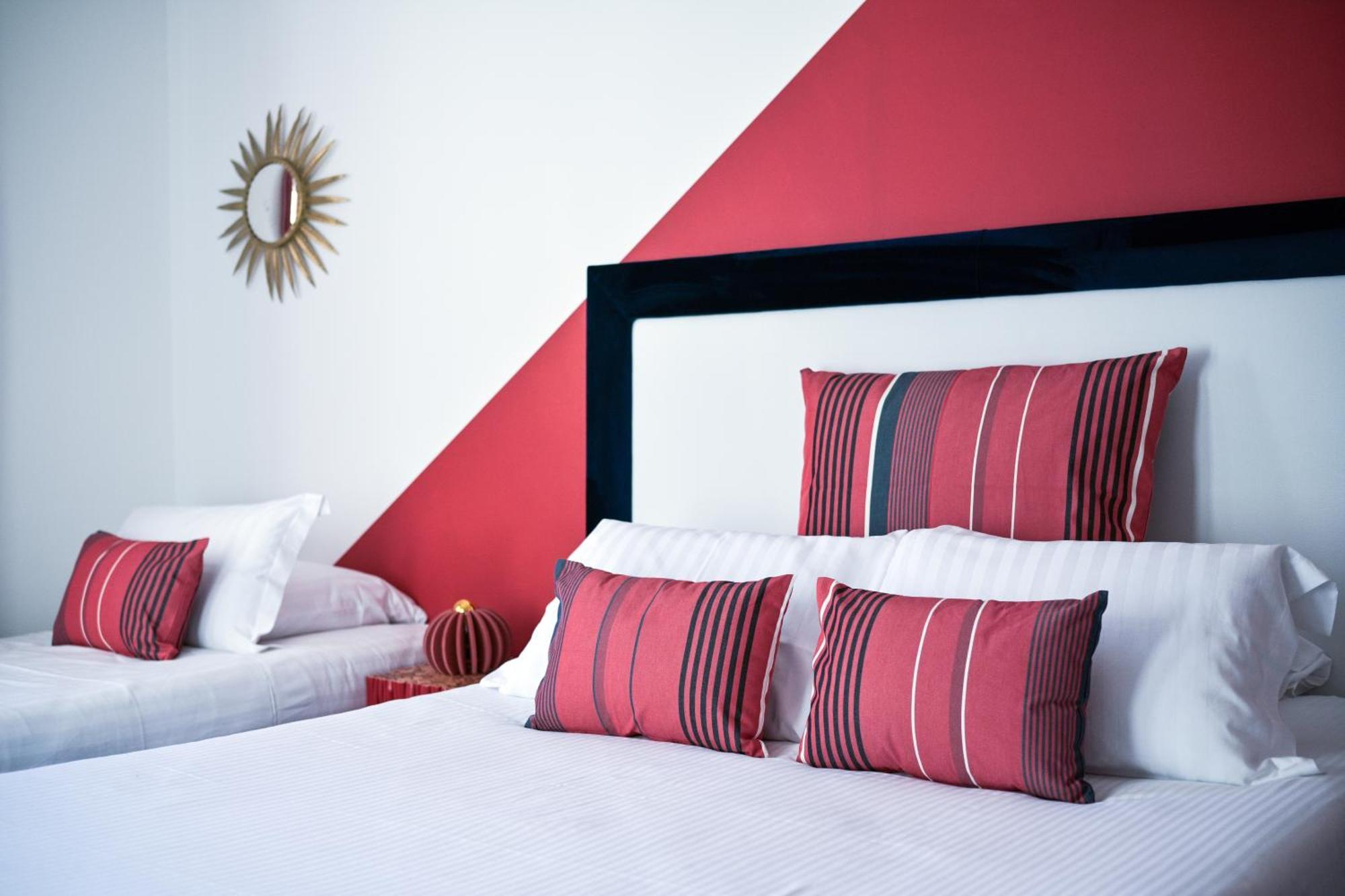 לה לבאנדו Hotel Espadon Bleu מראה חיצוני תמונה