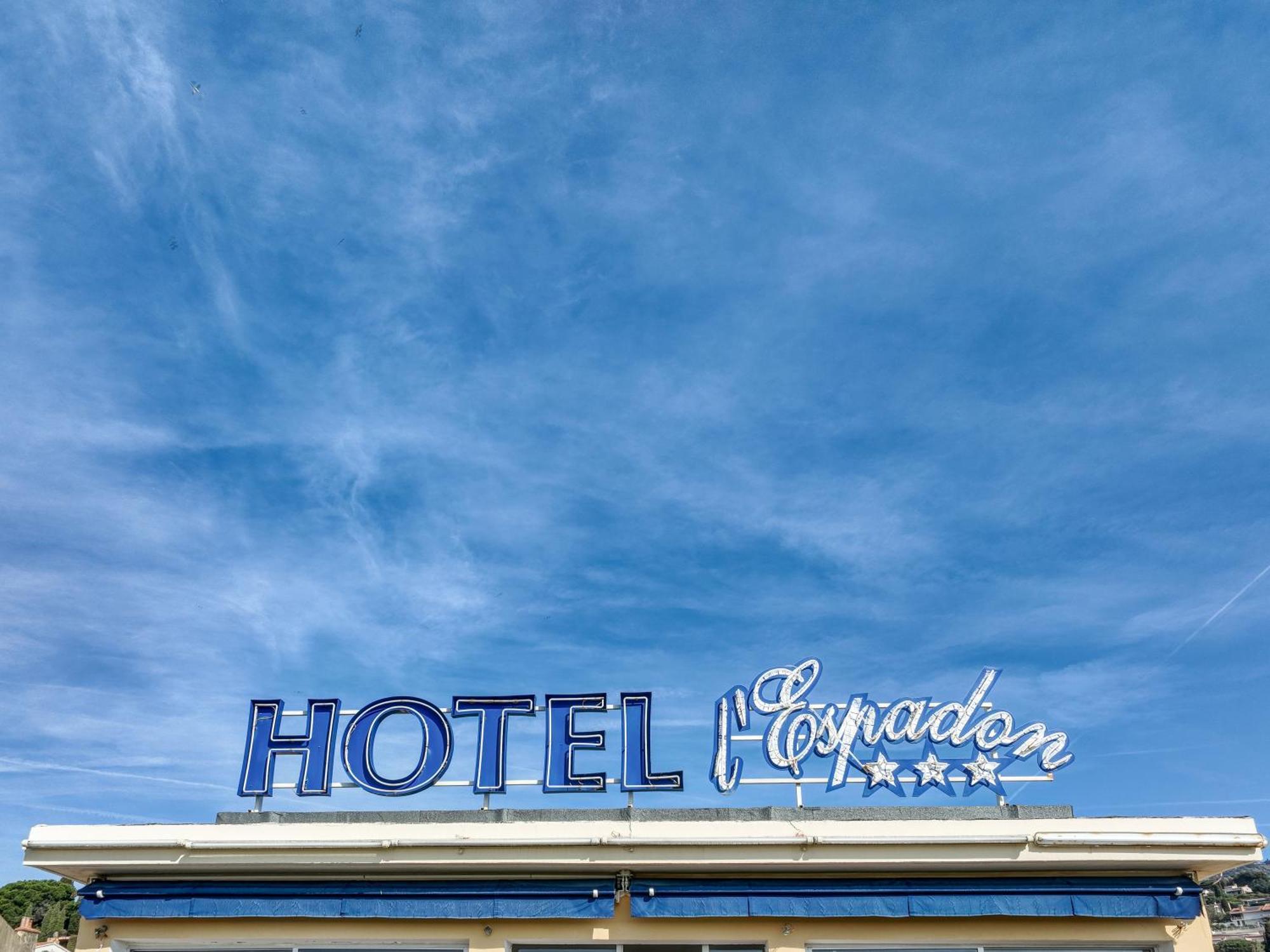לה לבאנדו Hotel Espadon Bleu מראה חיצוני תמונה