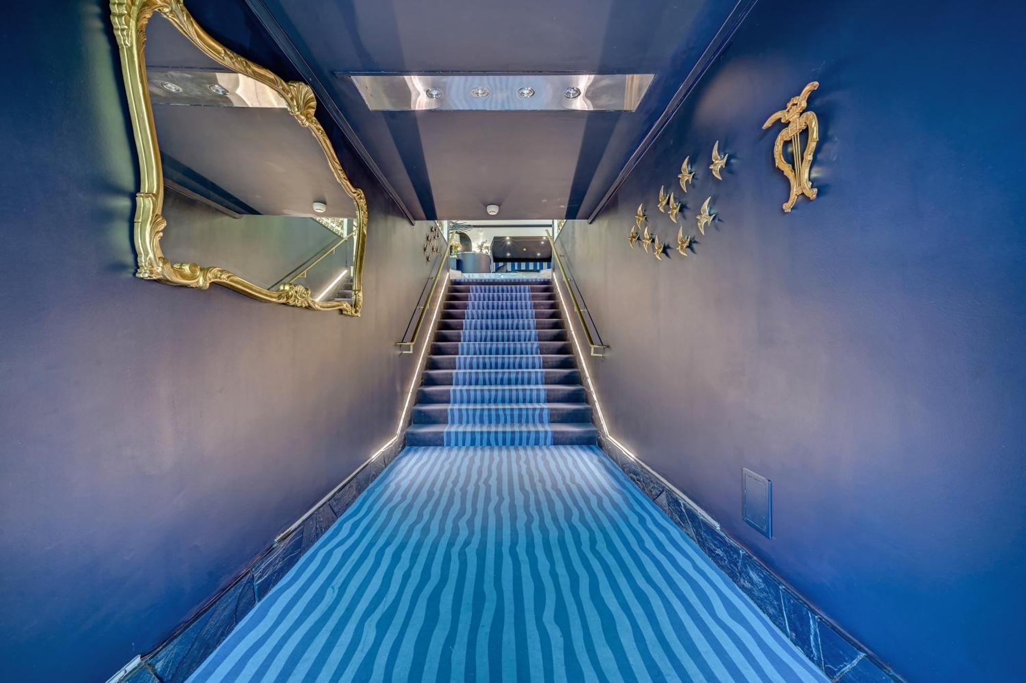 לה לבאנדו Hotel Espadon Bleu מראה חיצוני תמונה