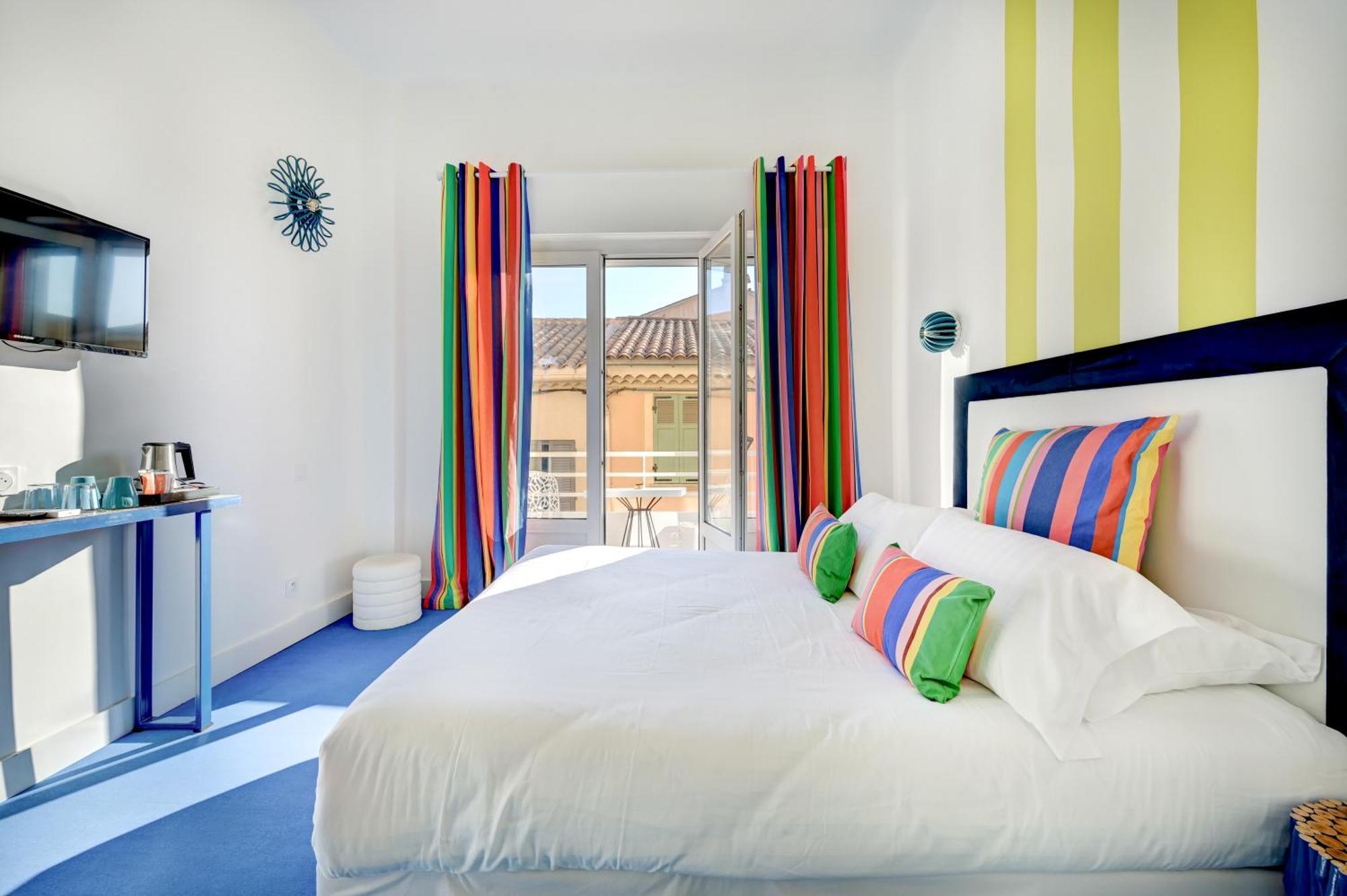 לה לבאנדו Hotel Espadon Bleu מראה חיצוני תמונה